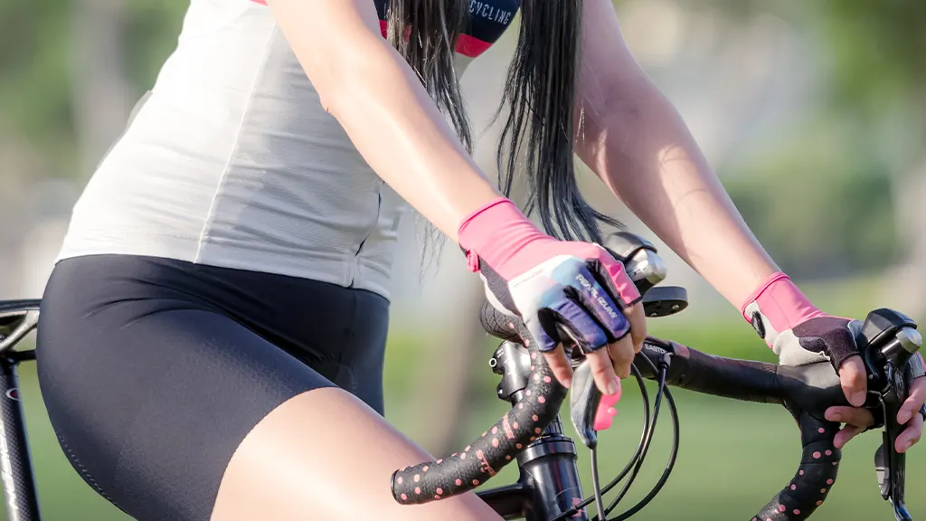 ロードバイク乗りが選ぶ！春夏サイクルグローブのおすすめ10選！ | INNERTOP – インナートップ